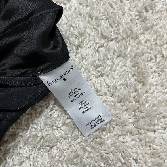 Francesca's Metallic Silver Shiny Fluid Pleated Wide Leg Pull On Viola Pants - Picture 6 of 6